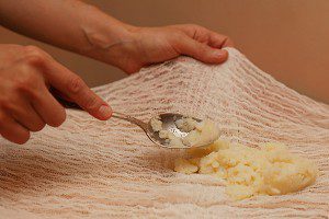 Растяжение связок голеностопного сустава – лечение народными средствами
