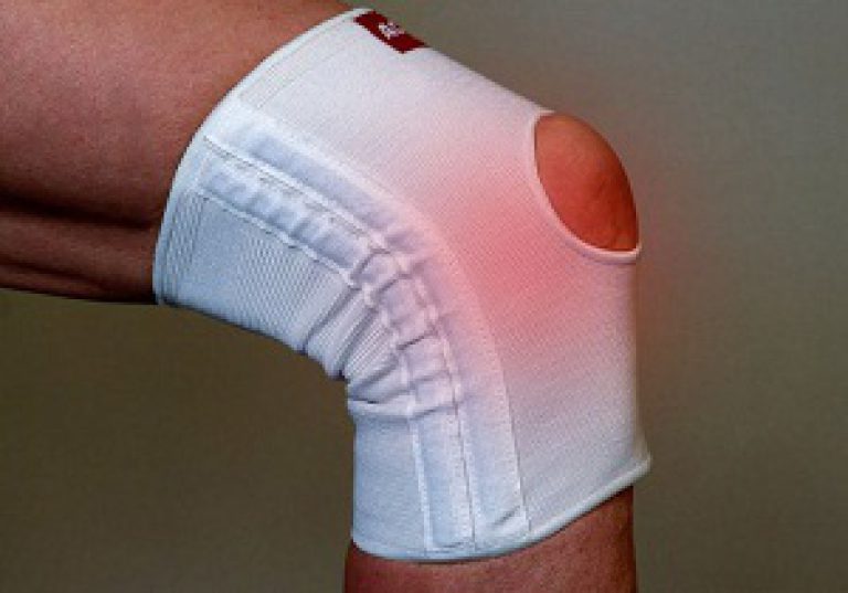 Ортопедические эластичные наколенники при артрозе коленного сустава