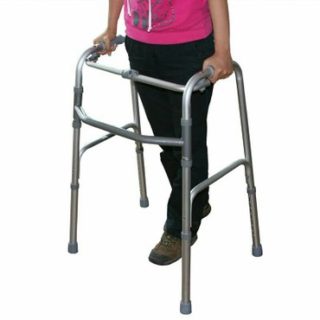 Ходунки для инвалида с переломом шейки бедра