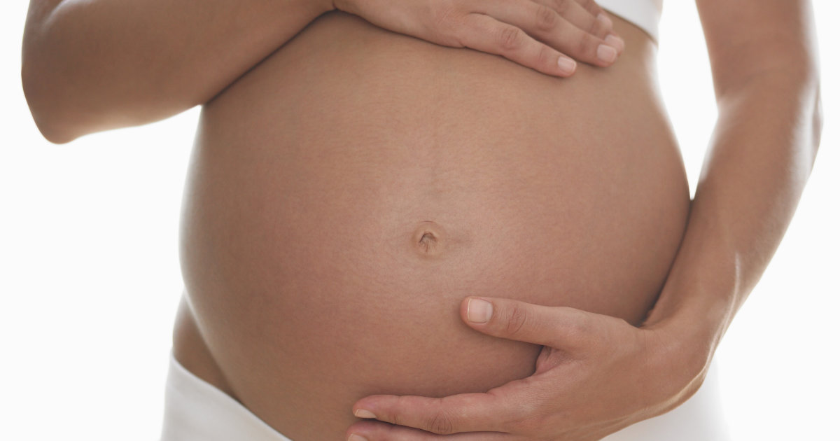 Почему твердеет живот при беременности