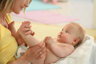 Лечебный массаж при пупочной грыже. Польза массажа при пупочной грыже у новорожденных и как его правильно делать